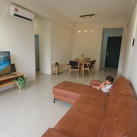 The Cove Premium Suites 7-13Pax By Iwh Suites Ipoh Room photo