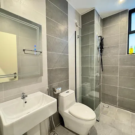 The Cove Premium Suites 7-13Pax By Iwh Suites Ipoh Room photo